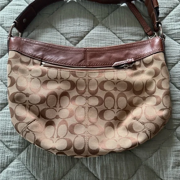 COACH y2k Brown Signature Canvas Hobo Soho Shoulder Bag - Picture 2 of 4